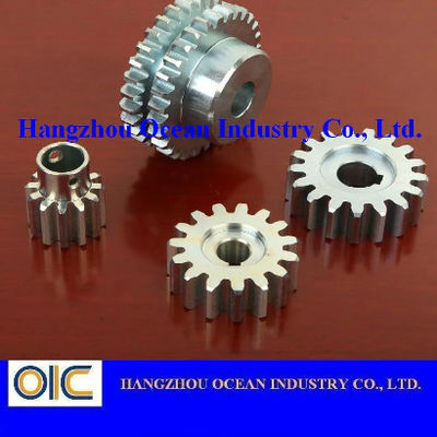 China 1 Set Of Transmission Spare Parts Silver Car Engine Spare Parts Components Designed For Automotive Engine Maintenance Tasks supplier