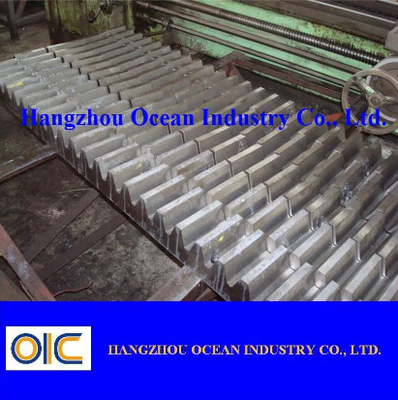 Experience Smooth Sliding With Heavy Duty Sliding Gate Opener Linear Gear Rack In Silver supplier